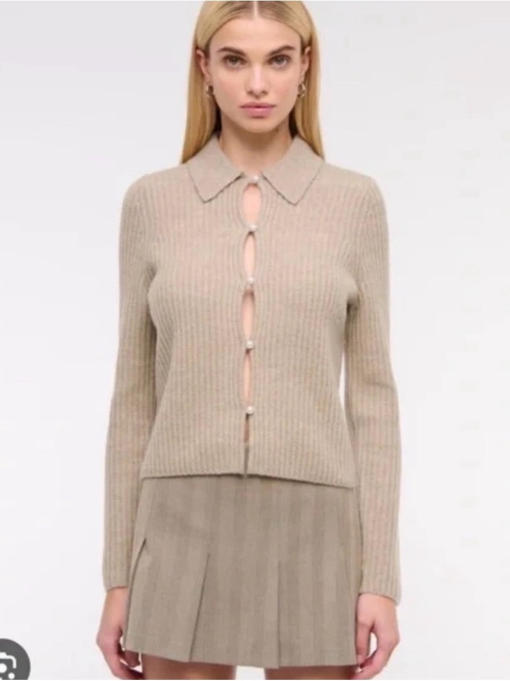 Abercrombie & Fitch Pearl-Button Ribbed Cardigan in White